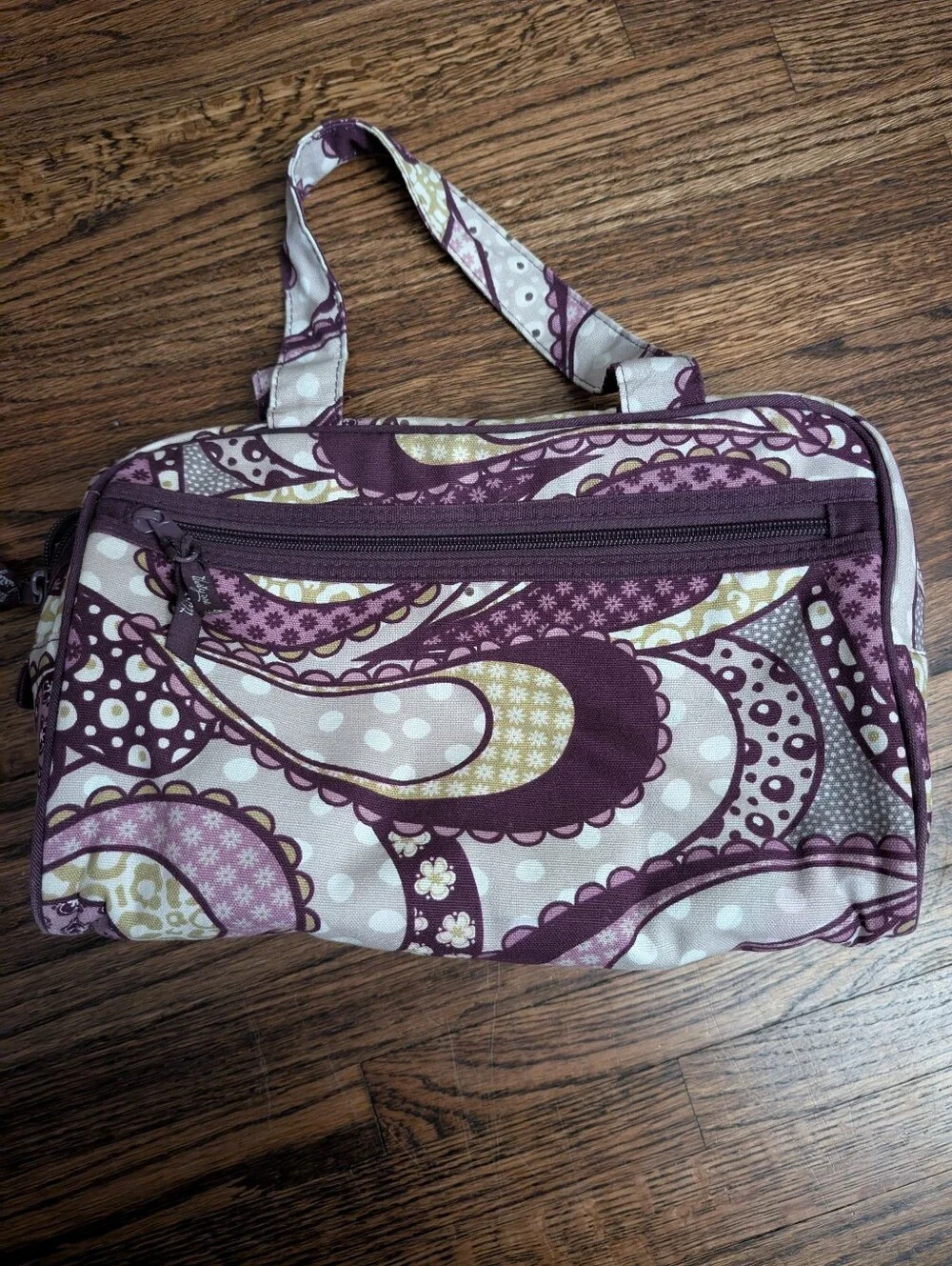 Thirty One: Purple Paisley Makeup Bag